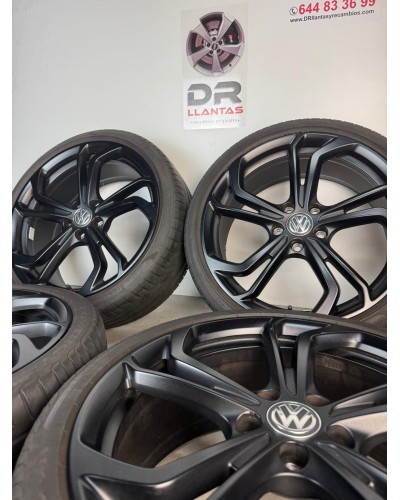 LLANTAS VW TCR 19 ORIGINALES CON NEUMÁTICOS