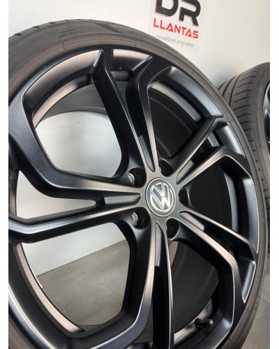 LLANTAS VW TCR 19 ORIGINALES CON NEUMÁTICOS