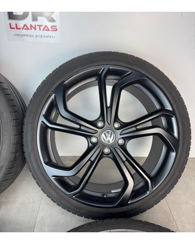 LLANTAS VW TCR 19 ORIGINALES CON NEUMÁTICOS