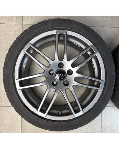 LLANTAS AUDI RS4 LEMANS CON NEUMÁTICOS