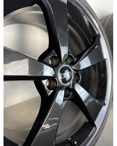 LLANTAS AUDI ROTOR A3 S3 ORIGINALES CON NEUMÁTICOS