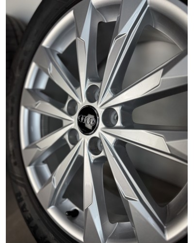 LLANTAS AUDI 18 Q3 Q5 ORIGINALES CON NEUMÁTICOS