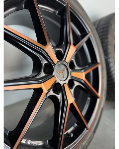 LLANTAS CUPRA 19 BRONCE CON NEUMÁTICOS