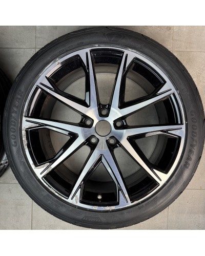 LLANTAS CUPRA ATECA 19” ORIGINALES CON NEUMÁTICOS NUEVOS