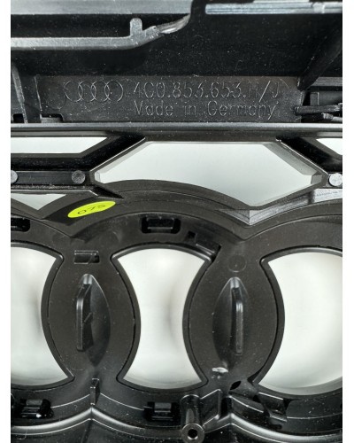 PARRILLA AUDI RS6 QUATTRO EN CARBONO ORIGINAL