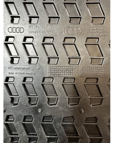 ALFOMBRILLAS AUDI Q7 4M ORIGINALES CON LOGO Q7