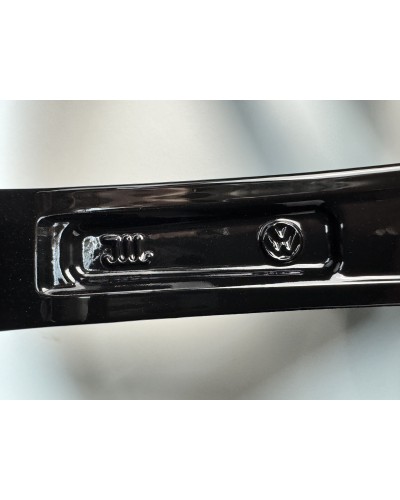 LLANTA VOLKSWAGEN PRETORIA 19” ORIGINAL A REESTRENO COLOR NEGRO