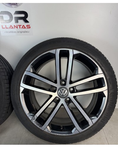 LLANTAS VOLKSWAGEN NOGARO ORIGINALES CON NEUMÁTICOS
