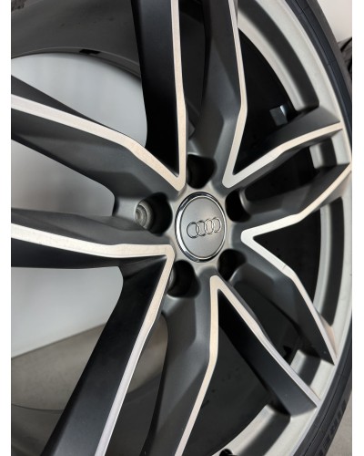 LLANTAS AUDI COMPETITION 20” ORIGINALES CON NEUMÁTICOS